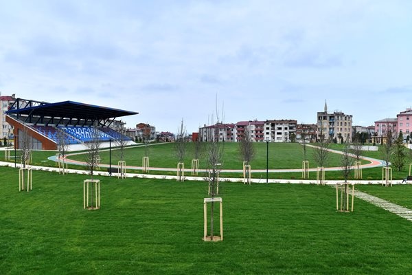 Trabzon'da Millet Bahçesinde 1. etap tamamlandı 13