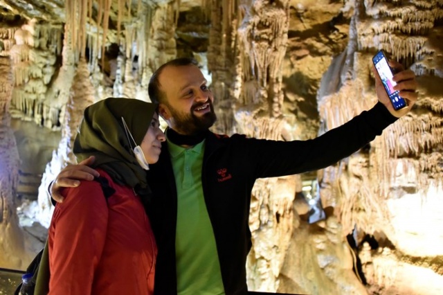 Yeraltı sarayında turizm sezonu 11