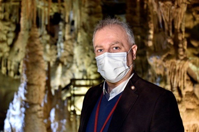 Yeraltı sarayında turizm sezonu 12