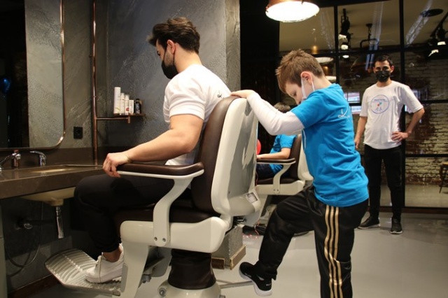 Özel çocuklarla 'Engelsiz Tıraş' etkinliği 4