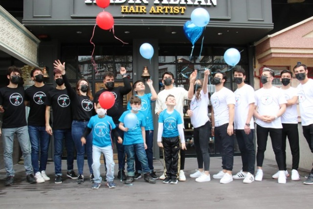 Özel çocuklarla 'Engelsiz Tıraş' etkinliği 9