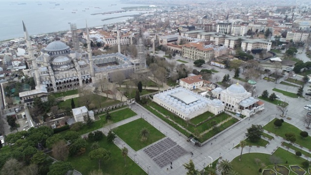 İstanbul meydanlarında kısıtlama sessizliği. Foto Galeri 4
