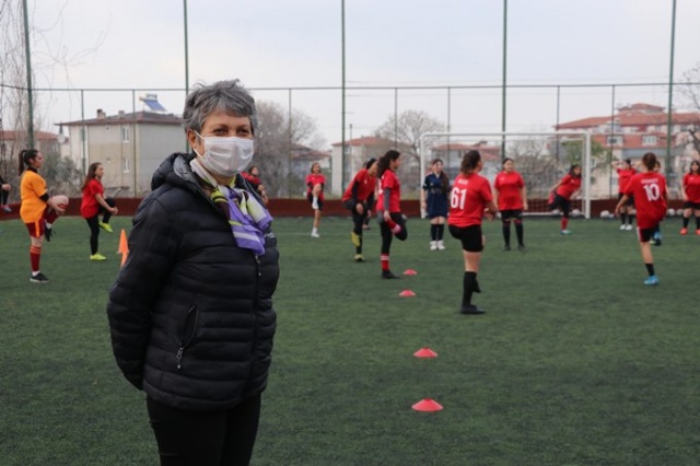 "Sporda cinsiyetçi olmamak gerek." 2