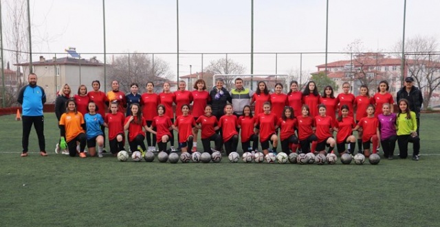 "Sporda cinsiyetçi olmamak gerek." 3