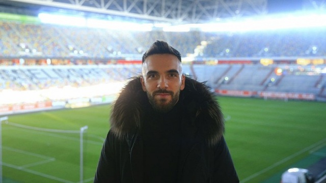 Adı Trabzonspor ile anılan milli futbolcudan flaş karar 2