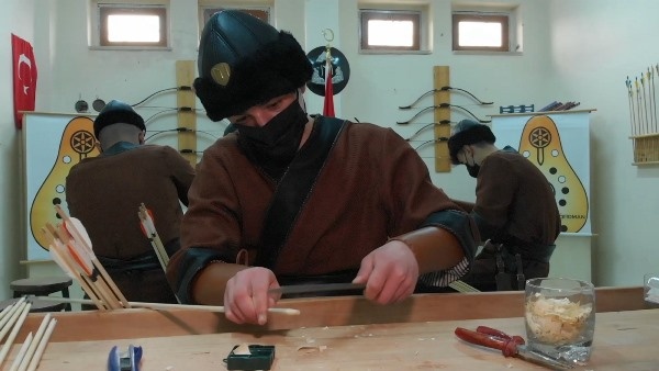 Bayburt'ta kendi oklarını ürettiler şampiyonaya hazırlanıyorlar 9