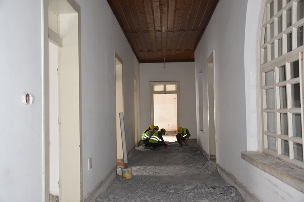 Trabzon'daki tarihi vilayet binası restore ediliyor 2