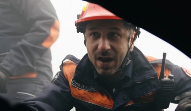 Kırmızı Kamyon dizisi yayından kaldırıldı 7