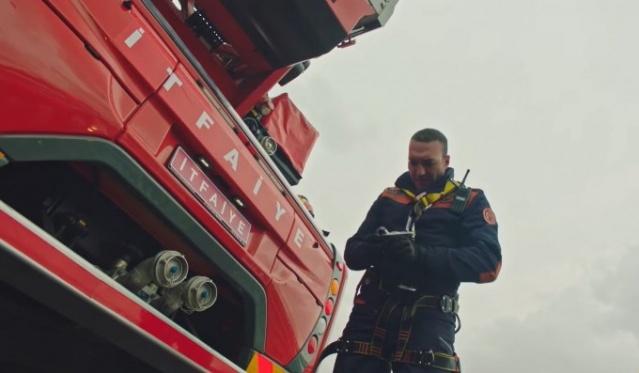 Kırmızı Kamyon dizisi yayından kaldırıldı 5