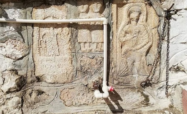 Tarihi esere plastik çeşme takılan mahallede 25 eser daha bulundu! 1