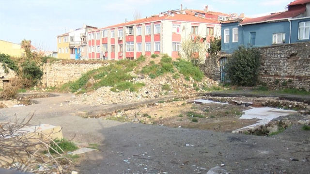 Kasturya Sinagogu'nun harap hali tepki çekiyor.15 Eylül 2022 12