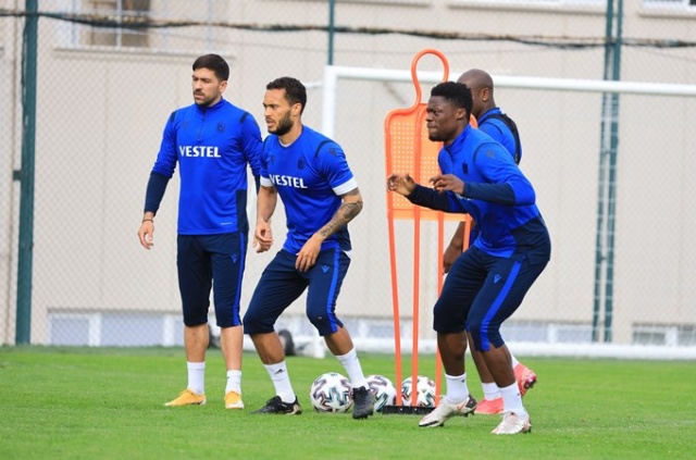 Trabzonspor Galatasaray hazırlıklarına başladı. 19 Nisan 2021 3