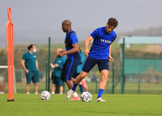 Trabzonspor Galatasaray hazırlıklarına başladı. 19 Nisan 2021 4