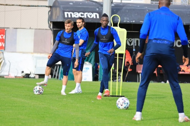 Trabzonspor Galatasaray hazırlıklarına başladı. 19 Nisan 2021 16