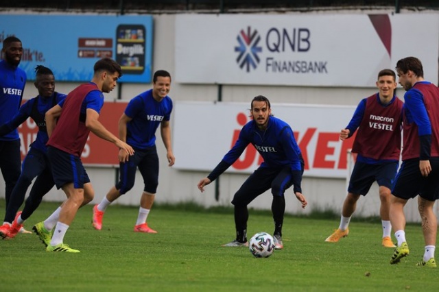 Trabzonspor Galatasaray hazırlıklarına başladı. 19 Nisan 2021 15