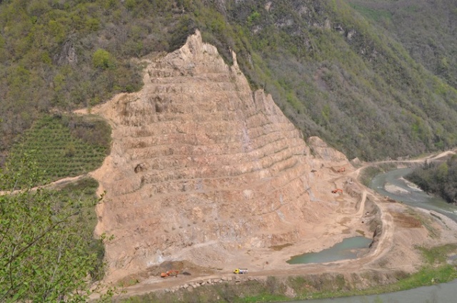 Ordu'da 2 bin 300 yıllık kaleye taş ocağı tehdidi 8