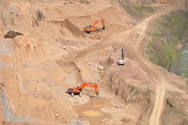 Ordu'da 2 bin 300 yıllık kaleye taş ocağı tehdidi 7