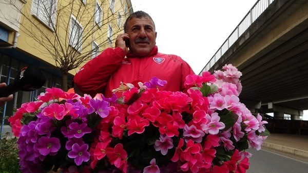 Trabzon'da muhtar adayından ilginç yöntem! 21 bin TL’lik çiçek dağıttı, seçimi yine kaybetti 7