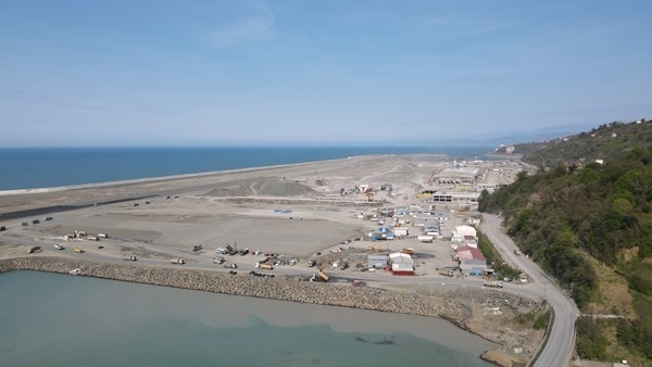 Rize-Artvin Havalimanı’na 29 Ekim’de ilk uçağın inmesi için çalışmalar sürüyor 7