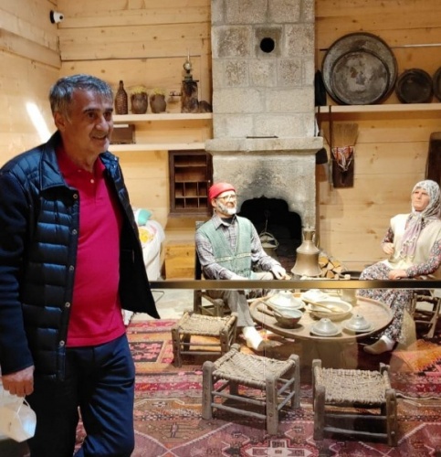 Şenol Güneş, Uzungöl Müzesi’nde 13