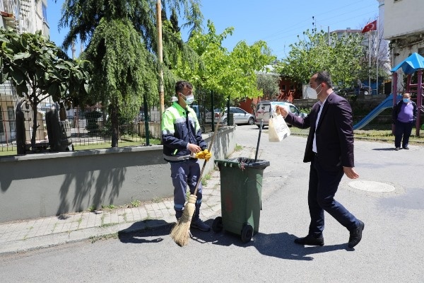 Başkan Ekim’den bayram ziyareti 15