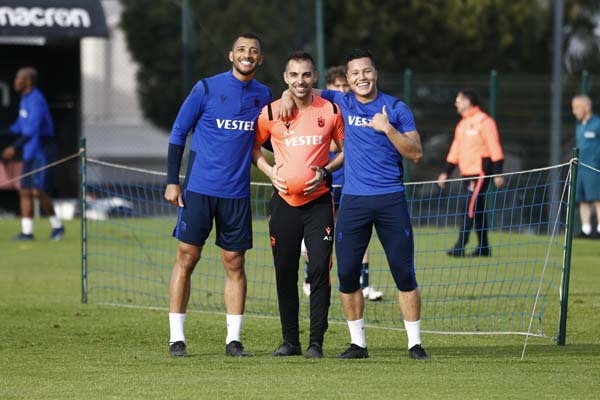 Trabzonspor, Gençlerbirliği maçı hazırlıklarına Mehmet Ali Yılmaz’da başladı 11