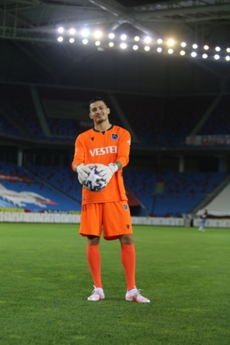 Trabzonspor'da futbolcular formaları giydi 19