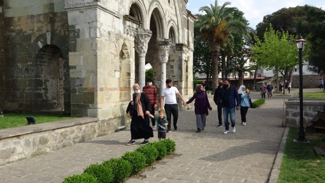 Trabzon'un Ayasofya'sına ziyaretçi akını 7