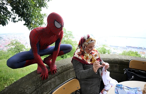 Örümcek Adam memleketi Trabzon'da 5