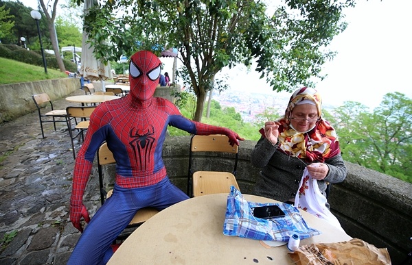 Örümcek Adam memleketi Trabzon'da 29