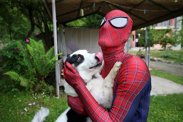 Örümcek Adam memleketi Trabzon'da 13