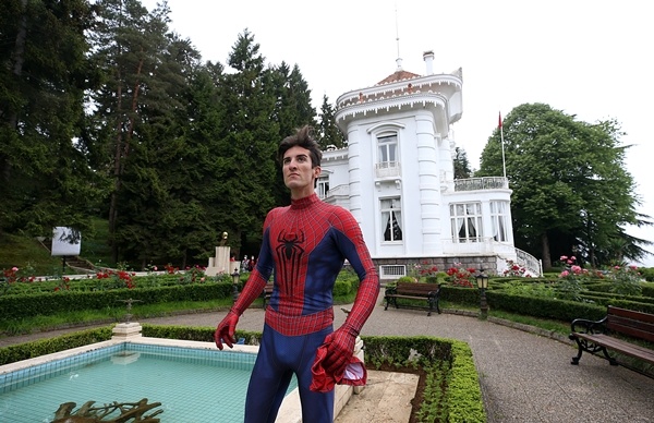 Örümcek Adam memleketi Trabzon'da 22