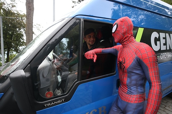 Örümcek Adam memleketi Trabzon'da 26