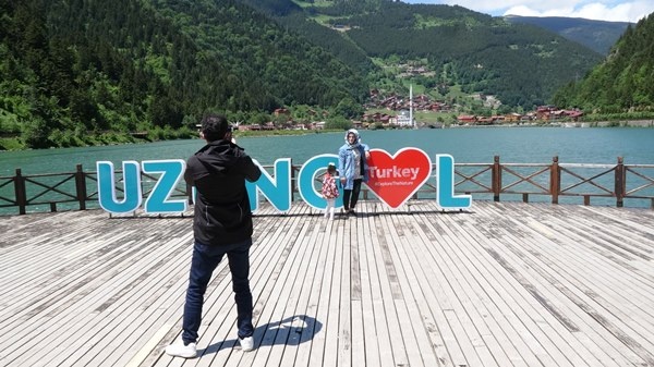 Uzungöl'de yaz sezonu açıldı. 4 Haziran 2021 7