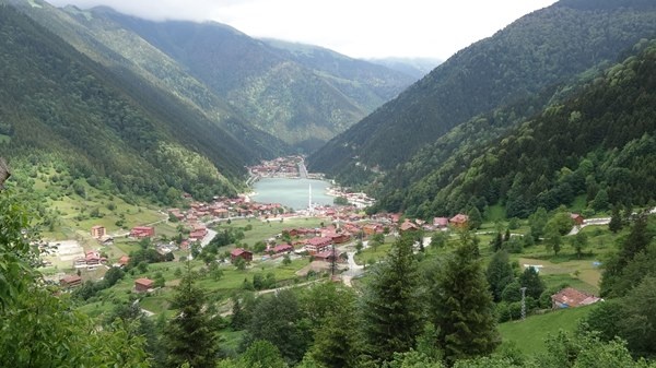 Uzungöl'de yaz sezonu açıldı. 4 Haziran 2021 8