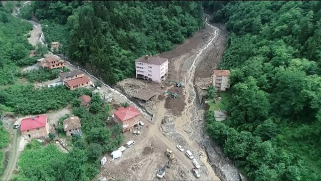 Doğu Karadeniz'in o illerindeki derelere 'Taşkın erken uyarı sistemi' 11