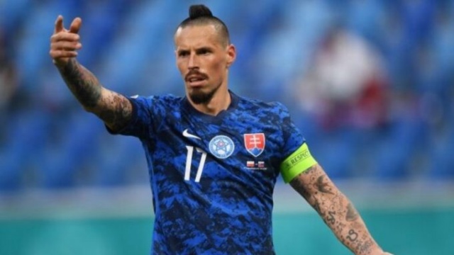 Hamsik ülkesinde gündemin ilk sırasında 5