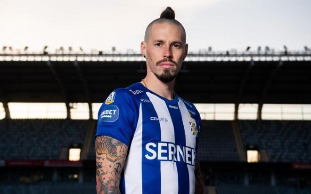 Hamsik ülkesinde gündemin ilk sırasında 4