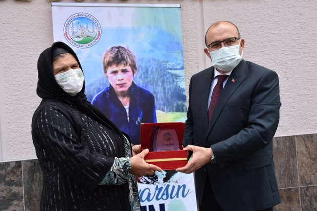 Şehit Eren Bülbül kütüphanesi açıldı 12