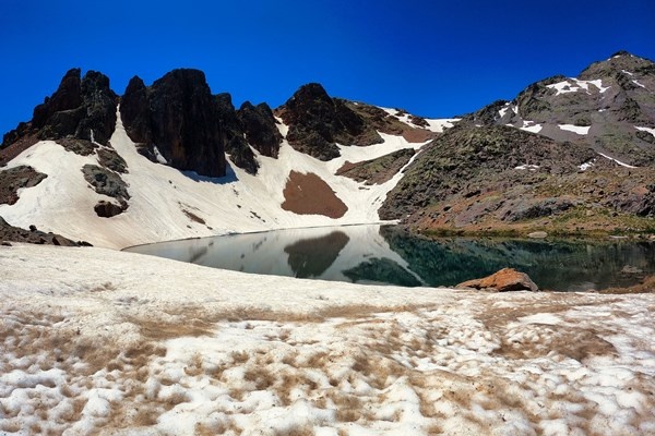 Gümüşhane’deki Artabel Gölleri Tabiat Parkı ziyaretçilerine muhteşem manzaralar sunuyor 6