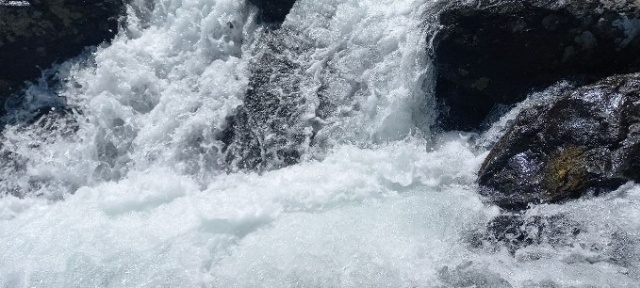 Türkiye’nin en yüksek şelalesi Ciro'ya ilgi yoğun 11