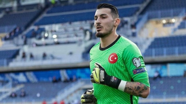 Gözler Uğurcan Çakır'da 3