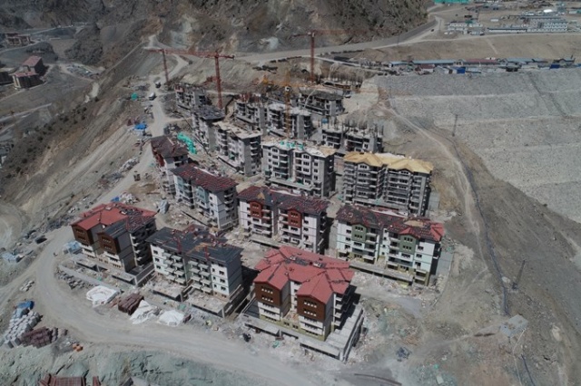 Artvin'de dev taşınma 5 ay sürecek 11