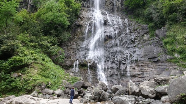 Mençuna Şelalesi ziyaretçileri büyülüyor 4