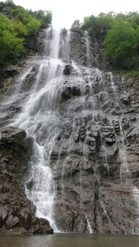 Mençuna Şelalesi ziyaretçileri büyülüyor 8
