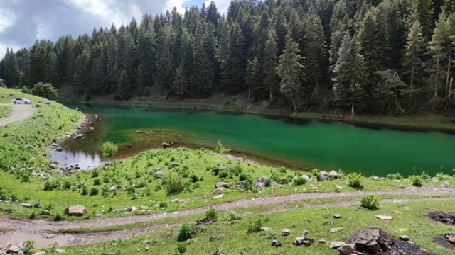 Bu göl ismini görüntüsünden alıyor 5