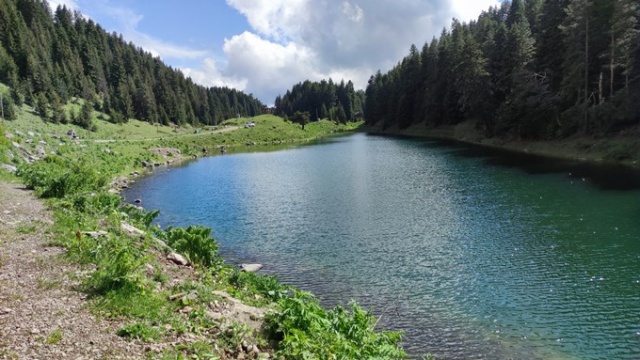 Bu göl ismini görüntüsünden alıyor 4