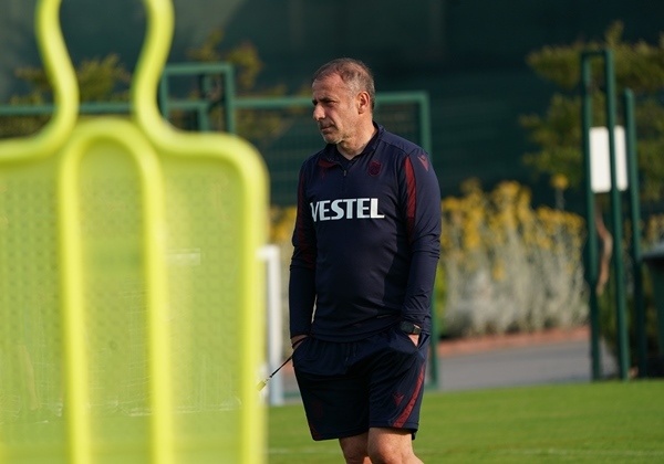 Trabzonspor 2021 2022 sezonu hazırlıkları günün ikinci antrenmanıyla devam etti. 5