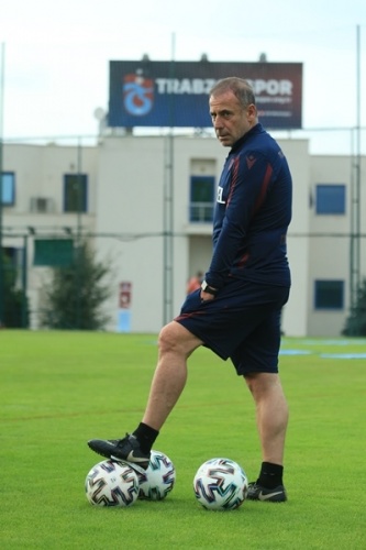 Trabzonspor 2021 2022 sezonu hazırlıkları günün ikinci antrenmanıyla devam etti. 6