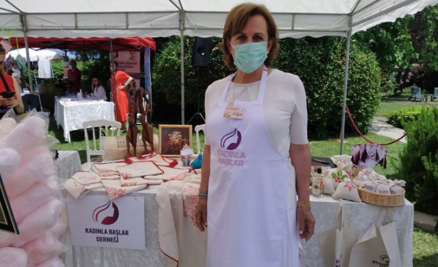 Kadınla Başlar Derneği Trabzon’da Yaz Panayırı kurdu 2